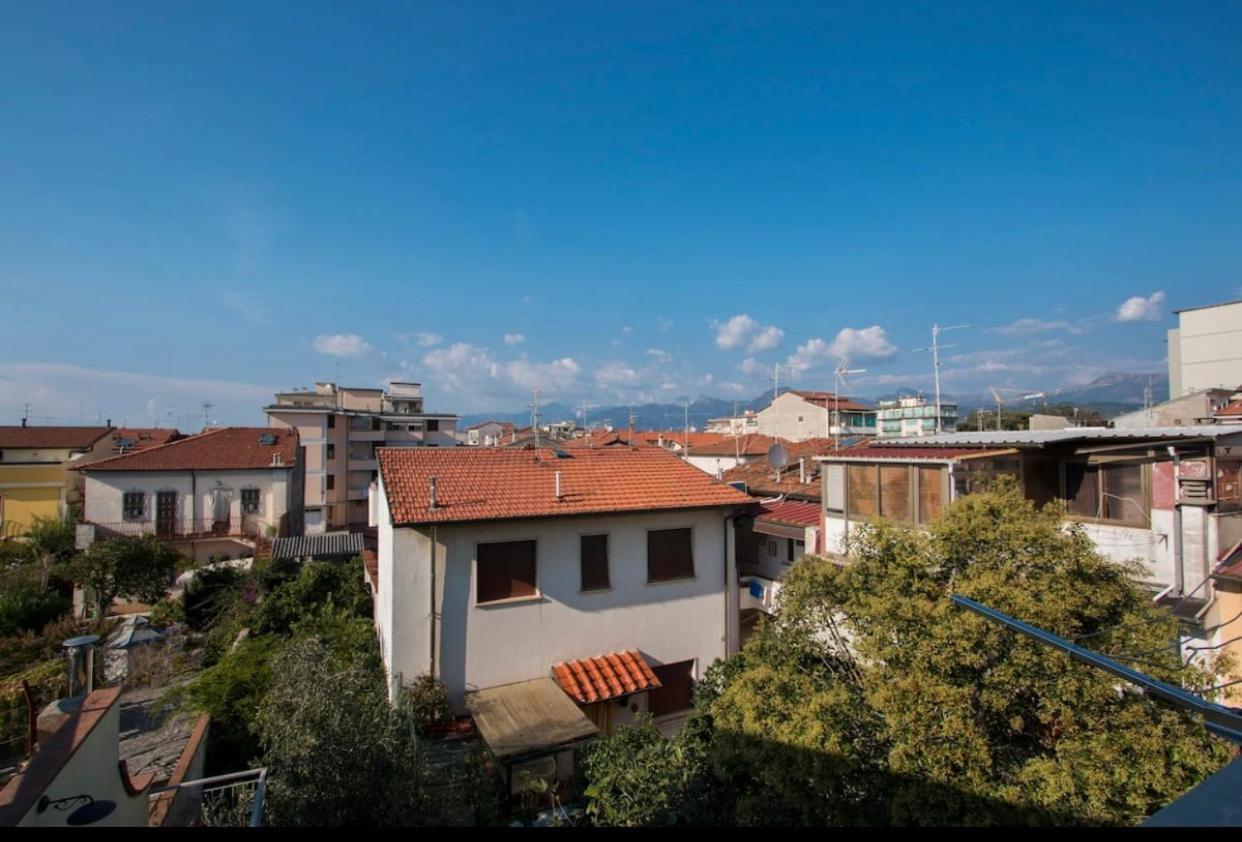 Splendida E Incantevole Casa A Due Passi Dal Mare Viareggio Dış mekan fotoğraf